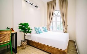 Swing&Pillows - ICC Pudu Kuala Lumpur